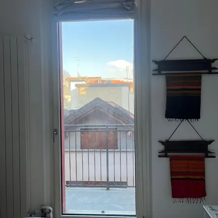 Casabella Design With Balcony Navigli Area * Milán