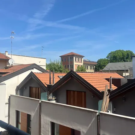 Casabella Design With Balcony Navigli Area * Milán