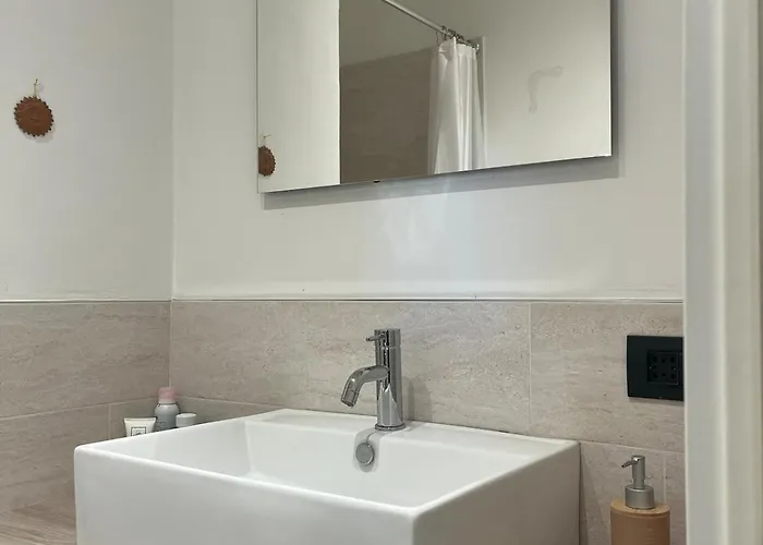 Casabella Design With Balcony Navigli Area Apartmán *